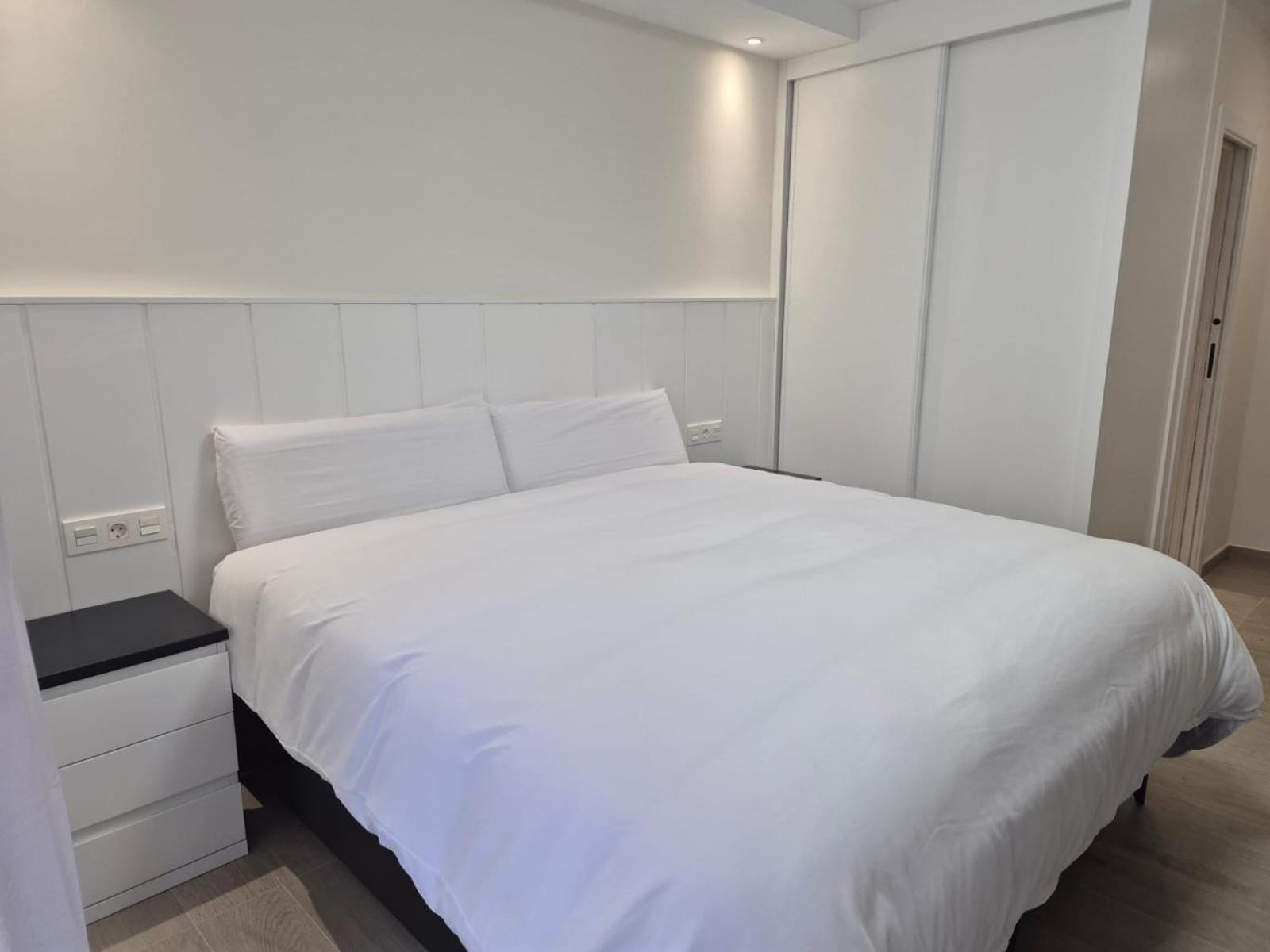 Room San Pedro De Alcantara Marbella Eksteriør billede
